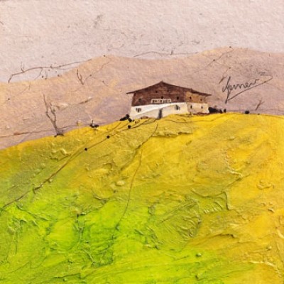 Bernhard Gerner, Landhaus 2 (Landschaft, Hügel, Berge, Bauernhof, Einsamkeit, Frühling, Jahreszeit, Treppenhaus, Wohnzimmer, frisch, grün/gelb)