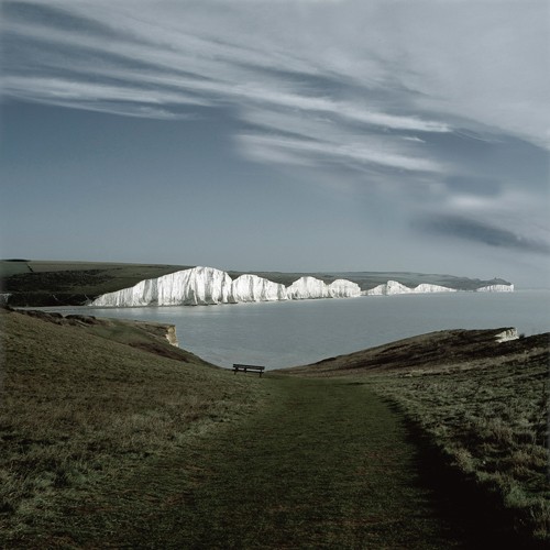 Gill Copeland, The Journey (Wunschgröße,Flur,Treppenhaus,Landschaften,Meeresbrise,Landschaftsfotografie,hellblau,grau,grün,Strand,Felsen,Meer)