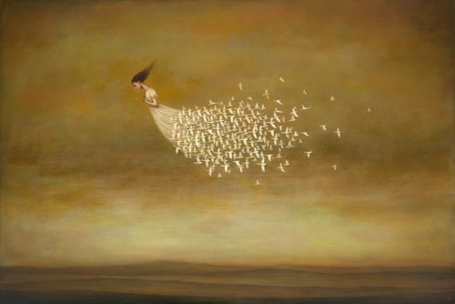 Duy Huynh, Freeform (Traumwelt, Surreal, Frau, Schwebende, Leichtigkeit, vögel, weiße Vögel, Freiheit, diffuse Landschaft, Wohnzimmer, Jugendzimmer, Schlafzimmer, Treppenhaus, Wunschgröße,  bunt)