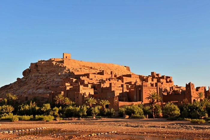 Hady Khandani, FORTIFIED CITY OF AIT BEN HADDOU  - WORLD HERITAGE - MOROCCO 1 (HADYPHOTO, Fotografie, Landschaft, Marokko, Festung, Burg, Weltkulturarbe, Treppenhaus, Wunschgröße, bunt)