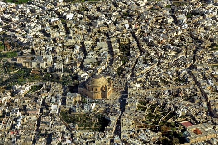 Hady Khandani, GEO ART - ROTUNDA OF MOSTA - MALTA (Wunschgröße, HADYPHOTO, Fotografie, Fotokunst, Geografie, Malta, Stadt, Bauwerk, Kirche, Santa Marija Assunta, Luftbild, Vogelperspektive, Landschaft, Wohnzimmer, Treppenhaus, bunt)