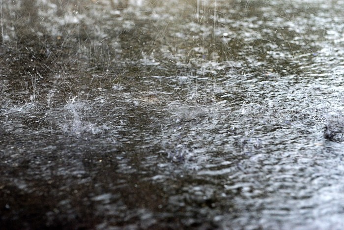 Hady Khandani, HEAVY RAIN ON THE STREET