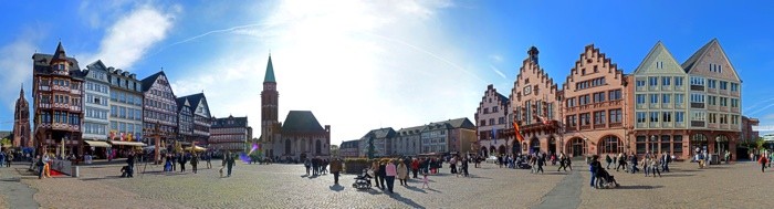 Hady Khandani, PANO - FRANKFURTER ROEMER - GERMANY 3 (HADYPHOTO, Fotokunst, Städte, Metropole, Deutschland, Hessen, historisch, Altstadt, Römer, Panorama, Wunschgröße, Wohnzimmer, bunt)