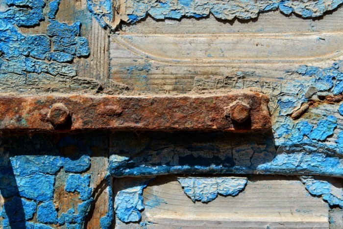 Hady Khandani, RUSTE DOOR HINGE