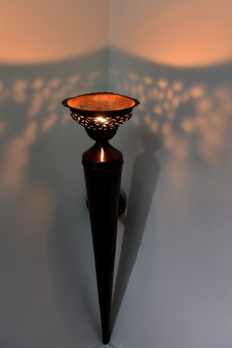Hady Khandani, TORCH LAMP AND SHADOWS (HADYPHOTO, Fotografie, Lampe, Wandlampe, orientalisch, Licht, Lichtmuster, Wohnzimmer, Treppenhaus, Wunschgröße, bunt)