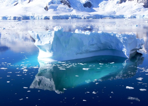 Hady Khandani, ANTARCTICA 1 (HADYPHOTO, Fotografie, Landschaftsfotografie,Fotografie Natur, Nordamerika, Arktis, Antarktis, Eisberge, Meer)