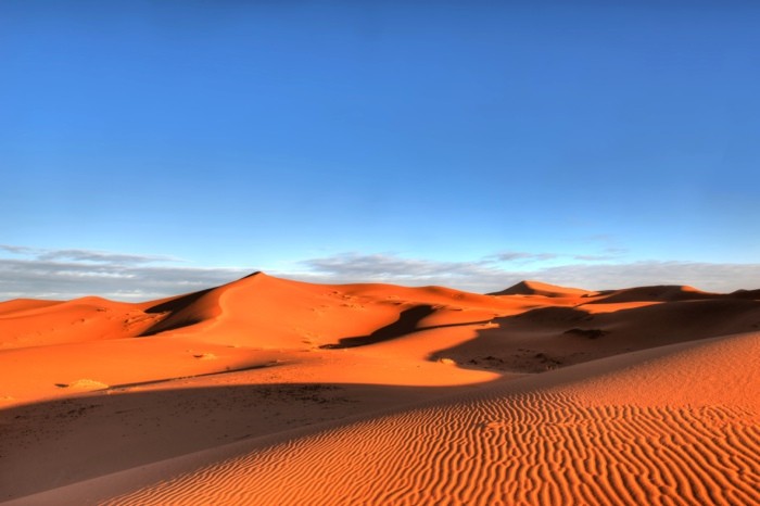 Hady Khandani, HDR - DUNES OF ERG CHEBBI - MERZOUGA - MOROCCO 1 (ADYPHOTO, Fotografie, Landschaft, Marokko, Wüste, Sand, Sanddünen, Wohnzimmer, Treppenhaus, Wunschgröße, bunt)