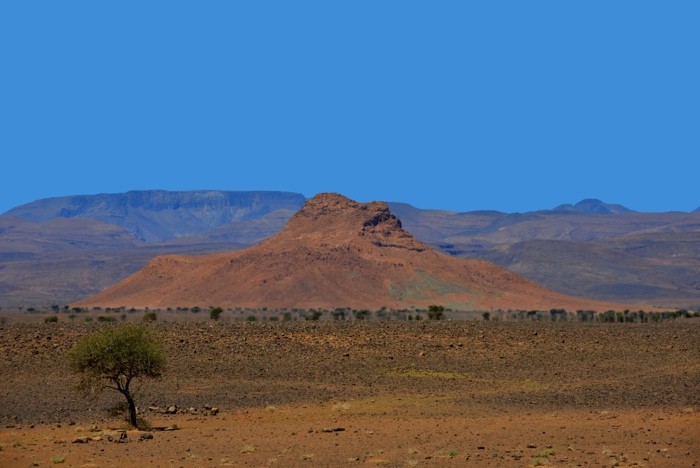 Hady Khandani, MOUNTAINS BETWEEN MERZOUGA AND NEKOB - MOROCCO 3 (HADYPHOTO, Fotografie, Landschaft, Berg, Gebirge,   Marokko, Afrika, Wohnzimmer, Treppenhaus, Wunschgröße, bunt)