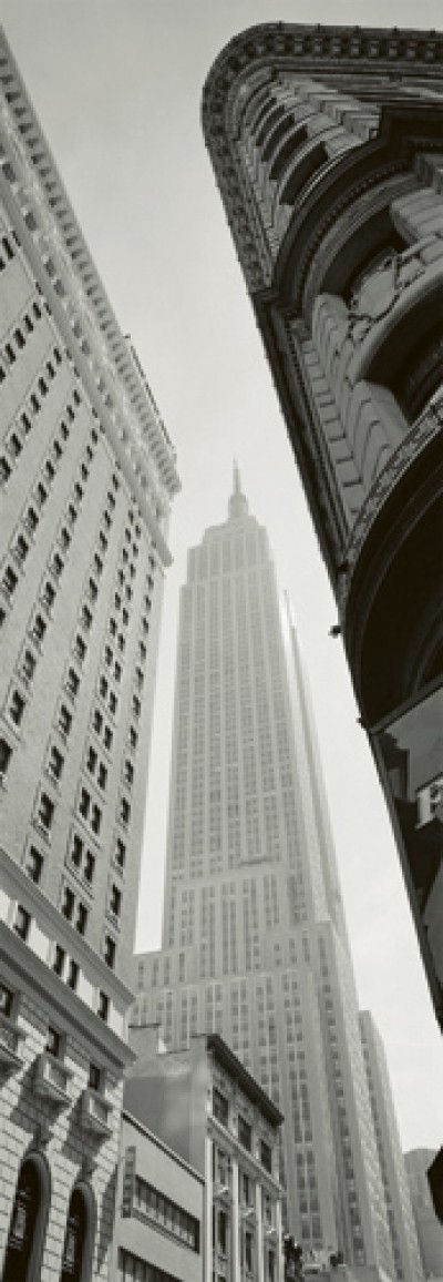 Horst Hamann, Empire State Building - Broadway (Fotografie, Amerika, New York, Wolkenkratzer, Untersicht, Perspektive, Gebäude / Architektur, Modern, schwarz/weiß)