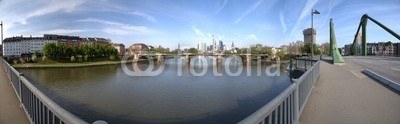 Heino Pattschull, Frankfurt am Main (Wunschgröße, Fotografie, Photografie, Städte, Deutschland, Metropole, Frankfurt, Architektur, Panorama, Fluss, Main,  blauer Himmel, Büro, Business, bunt)