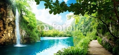 Iakov Kalinin, waterfall in deep forest (Wunschgröße, Fotografie, Photografie, Landschaft, Natur, Urlaub, Kroatien, Steg, See, Wasserfall, Wald, Entspannung,  Bad, Wellness, bunt)