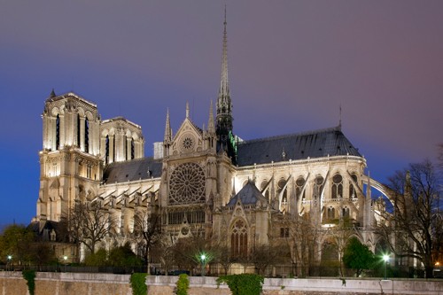 Rolf Fischer, Notre Dame (Wunschgröße, Fotokunst, Kathedrale, Notre Dame, Gotik, Wahrzeichen, Paris,  Frankreich,  Abendszenen, Laternen, Architektur, Flur, Treppenhaus, Wohnzimmer, bunt)