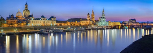 Rolf Fischer, Elbpanorma Dresden I (Metropole, Dresden, Fluss, Elbe, Panorama, Abendszenen, Reflexionen, Landschaft, Elblandschaft, Wunschgröße, Fotokunst, Treppenhaus, Wohnzimmer, bunt)