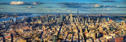 Aurélien Terrible, Back On Top (Skyline, Städte, Architektur, Metropole, Hochhäuser, Wolkenkratzer, Panorama, Vogelperspektive, Wohnzimmer, Büro, Fotokunst, Wunschgröße, bunt)