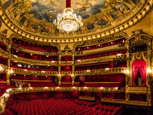 Ronin, Opera Room (Interieur, Oper, Opernhaus, historisch, Aniquitäten, Treppenhaus, Wohnzimmer, Wunschgröße, Fotokunst, bunt)