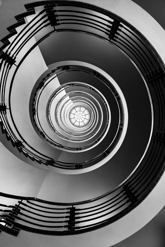 Ronin, Hypnotic (Architektur, Treppenhaus, Spirale, Schnecke, Design, Treppenhaus, Wohnzimmer, Büro, Wunschgröße, Fotokunst, schwarz/weiß)