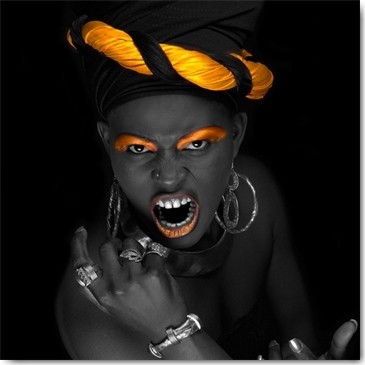 Peter Hillert, The Shout (Frau, Gesicht, negroid, aggressiv, Schrei,Colorspot, Portrait,  Wohnzimmer, Treppenhaus, Jugendzimmer, Photokunst, Wunschgröße, Modern, zeitgenössisch,  schwarz/silber/orange)