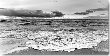 Uwe Steger, Storm III (Meer, Wellen, Horizont, Meeresbrise, Unwetter, Sturm, bedrohlich, aufgewühlt, rauh, Fotokunst, Wohnzimmer,  Treppenhaus, Wunschgröße, schwarz/weiß)