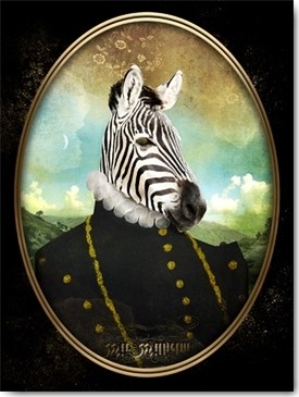 André Sanchez, Professor Barnabe (Zebra, Zebrakopf, menschlicher Körper, barocke Mode, Halskrause, Antropomorphismus, kurios, Mischwesen, Wohnzimmer, Treppenhaus, Wunschgröße, bunt)