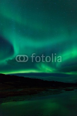 jamenpercy, Northern lights above lagoon in Iceland (polarlichter, nordlicht, eis, meer, kalt, see, grün, norden, stern, weihnachtsmann, fjord, raum, wonder, norwegen, schweden, galaxies, lagune, winter, schönheit, arktis, natur, gefroren, nordic, polarlicht, licht, natürlich, island, finnland, magie, nor)