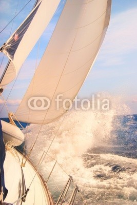 Jan Schuler, Segeln im Sturm (segel, meer, sturm, boot, orkan, segelsport, licht, mittelmeer, wind, abend, schiff, see, segelboot, brecher, bogen, gefahr, gischt, segelschiff, bogen, wasser, weiß, welle, adria, fock, sunlight, rosa, leuchten, wetter, kroatien, segelsport, platsc)