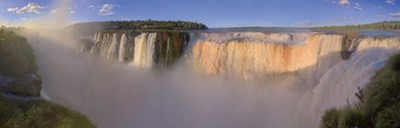 John Xiong, Iguazu Falls (Photokunst, Wunschgröße, Landschaften, Wasserfall, Nebel, Gischt, Natur, Wohnzimmer, Treppenhaus, bunt)