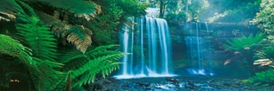 John Xiong, Russel Falls I (Photokunst, Wunschgröße, Australien, Tasmanien, Landschaften, Felsen, Wasserfall, Kaskaden,   Wohnzimmer, Treppenhaus, bunt)
