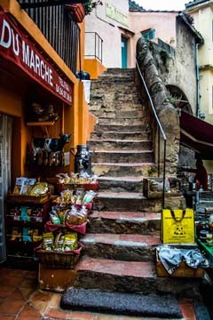 Jürgen Greiling  Markttreppe (Wunschgröße, Malerei, Architektur, Altstadt, Frankreich, Du marche, einkaufen, Geschäft, alte Treppe, Wohnzimmer, Treppenhaus, bunt)