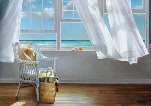 Karen Hollingsworth, Sense Memory (Wunschgröße, Malerei, Modern, Fotorealismus, Meeresbrise, Meer, Fenster, Korbsessel, Korbtasche, Bücher, Vorhang, Gardine, wehende Gardine, Sonnenlicht, Lichtflecken, Aussicht, Wohnzimmer, Schlafzimmer, bunt)