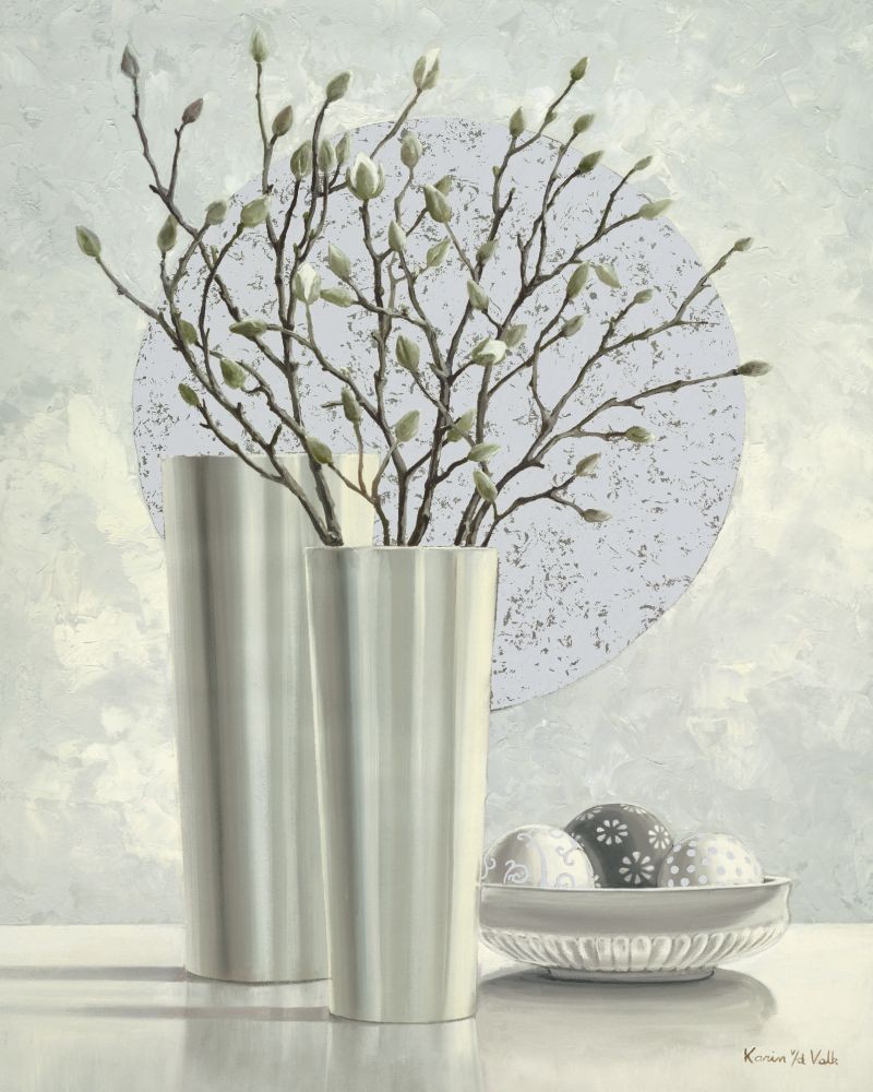 Karin V.D. Valk, Silver Inspiration II (Malerei, modern, Stillleben, Blumenvase, blühende Zweige, Blütenzweige, Obstteller, steril, kühl, Esszimmer, Wohnzimmer, silber)