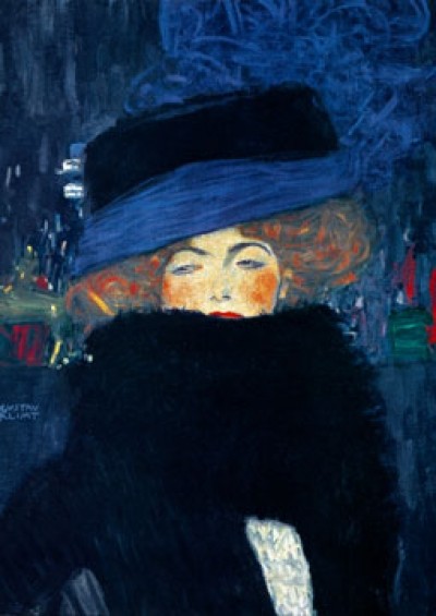 Gustav Klimt, Dame mit Hut und Federboa (Klassische Moderne, Jugendstil, dekorativ, Eros&People, Frau, Portrait, blauer Hut, bunt, Wohnzimmer, Treppenhaus, Schlafzimmer, Malerei)