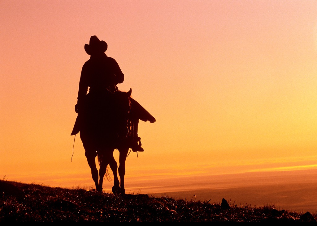 J.C. Leacock, Day`s End (Cowboy, Reiter, Pferd, Silhouette, Landschaft, Sonnenuntergang, Fotografie, Wunschgröße, Wohnzimmer, orange/braun)