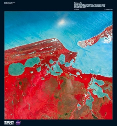 Landsat-7, Campeche (Wunschgröße, Photokunst, Fotokunst, Nasa, Satellit, Satellitenbild, Mexiko, Land, Meer, Wohnzimmer, Büro, Treppenhaus, bunt)