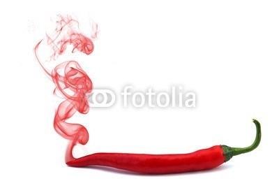 LeitnerR, rauchende Chili. (chilies, hot, feuer, flamme, rot, hintergrund, platsch, platsch, abbildung, abstrakt, aroma, brennen, chilies, details, elegant, energie, entwerfen, essen, flieÃŸen, formular, frisch, gemÃ¼se, gesund, gewÃ¼rz, glatt, grÃ¼n, hitze, isoliert, kochen, kuliss)