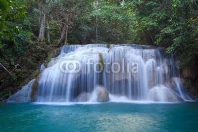 lkunl, Erawan Waterfall in Kanchanaburi, Thailand (wasserfall, cascade, katarakt, fallen, strömend, wald, frisch, frische, grün, himmel, urwald, strömen, siam, sturzbach, baum, wasser, erstaunlich, hintergrund, schöner, schönheit, kühl, flüsschen, exotisch, flüssig, laubwerk, zuwachs, landschaf)