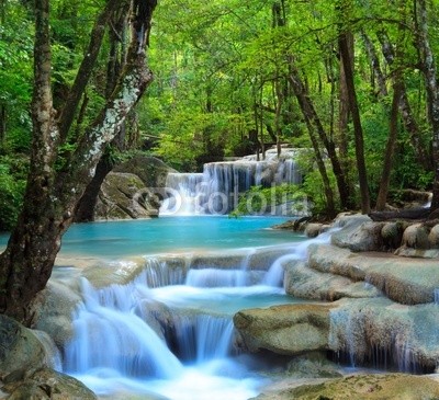lkunl, Erawan Waterfall, Kanchanaburi, Thailand (wasserfall, katarakt, cascade, fallen, wasser, wald, natur, landschaft, siam, erstaunlich, schöner, reinheit, schönheit, landschaftlich, sauber, kühl, flüsschen, exotisch, strömend, flüssig, laubwerk, frisch, frische, grün, himmel, urwald, lea)