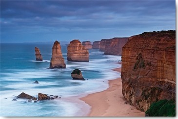 Lothar Ernemann, Great Ocean Road Australia (Wunschgröße, Fotografie, Australien, Landschaftsfotografie, Meeresbrise, Küste, Felsenküste, Strand, Meer, Wohnzimmer, Arztpraxis, Treppenhaus, bunt)