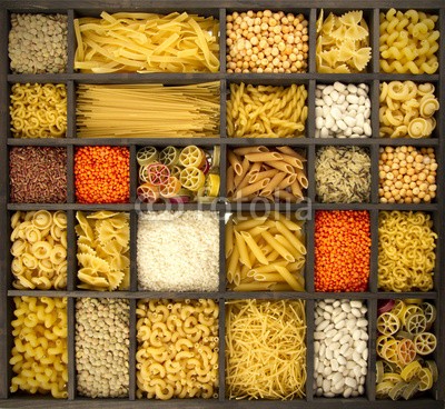 macroart, reis, nudeln, hülsenfrüchte (nudel, pasta, linse, bohne, mix, sortiert, weiß, gelb, gelb, roh, naturschutz, italienisch, vollkorn, ungekocht, speisen, auslese, box, holz, hölzern, ordnung, essen, essen, essen, rice, spiralschloß, pulpit, hülsenfrucht, schwarz, braun, rot, nahaufnahme)