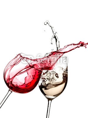 misaleva, Red and white wine splash from two glasses (wein, rot, weiÃŸ, verschÃ¼tten, platsch, alkohol, abendessen, hintergrund, glas, merlot, close-up, isoliert, 2, weingut, umwenden, flieÃŸen, getrÃ¤nke, trinken, life, feiern, feier, spritzer, spritzen, erfrischend, verfÃ¼hrerisch, abstrakt, objekt, stenge)