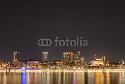 motorradcbr, Skyline  - Hamburg (Fotokunst,Städte,Skyline,Hamburg,Flur,Treppenhaus)