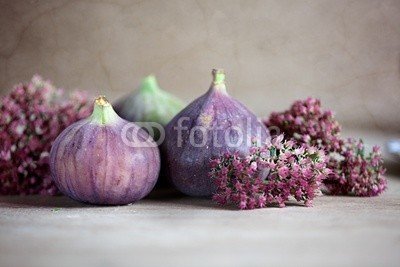 Nailia Schwarz, Frische Feigen (Wunschgröße, Fotografie, Obst, Früchte, Feigen, Gesundheit, Ernährung, Blüten, Küche, Esszimmer, violett)