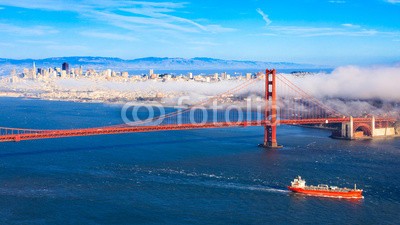 nstanev, Fog over San Francisco (amerika, american, architektonisch, architektur, ard, attraktion, bellen, blau, boot, brücke, gebäude, kabel, california, stadt, stadtlandschaft, wolken, reiseziel, berühmt, nebel, francisco, tor, golden, landzunge, hügel, ikonenhaft, internationa)