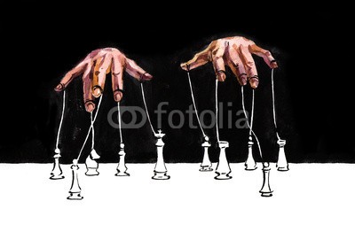 okalinichenko, manipulation (chess, strategie, figur, board, menschlich, intelligenz, hand, abbild, spiel, denkend, entscheidung, auslese, streit, planung, weiß, spielen, könige, wettbewerb, führung, business, kräfte, horizontale, agression, bewegung, blickwinkel, spiel, leistun)