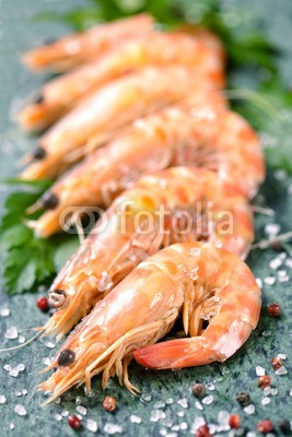 pieropoma, gambero (gekocht, küche, kochen, delikatesse, extrem, abzweigungen, gebraten, meeresfrüchte, beine, shrimps, feinschmecker, lecker, niemand, mahlzeit, gericht, besteck, spezialitä)