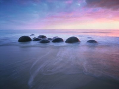 Popp-Hackner, Moeraki Boulders (Photokunst, Fotografie, Landschaftsfotografie,  Fotokunst, Steine, Meer,  Wohnzimmer, Schlafzimmer)