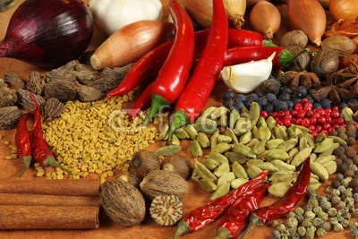 Profotokris, Spices composition (spices, kraut, gewürze, essen, küche, zutaten, küche, rezepte, jahreszeit, würze, colorful, flagge, flagge, farbe, colourful, lebendig, vielfalt, anders, vielfallt, peppers, pfeffer, rot, muskatnuß, zimt, anis, anis, pilzzeit, cardamon, kardamom, warm, sc)