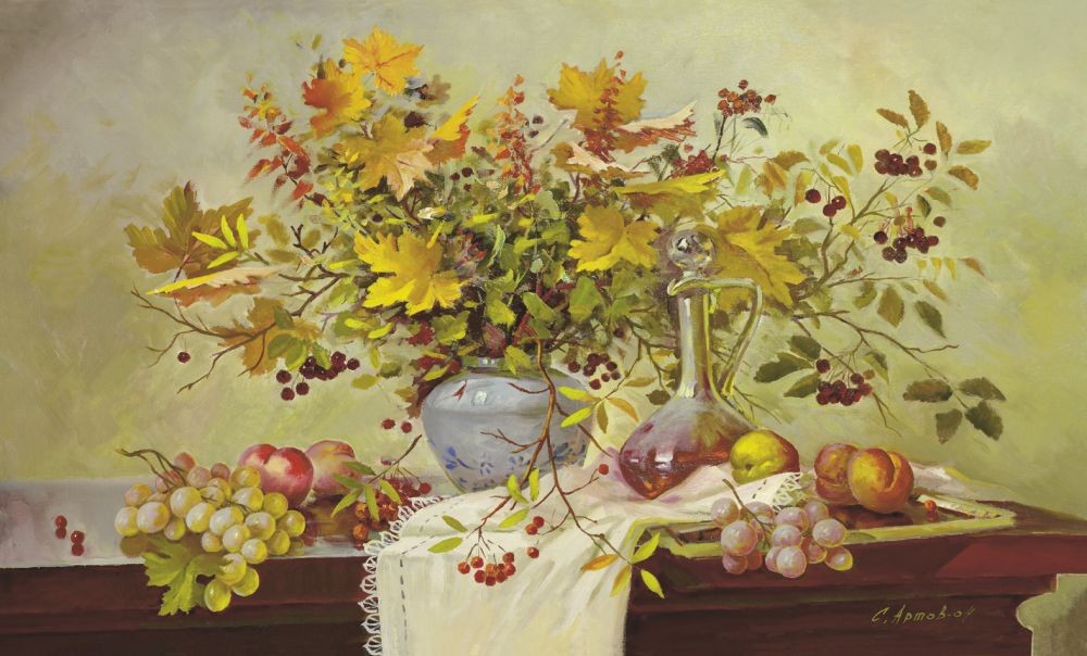 Sergei Artov, AUTUMN COLOURS (Malerei, Stillleben, Blumen, Vase, üppig, Karaffe, Obst, Trauben, Früchte, Tisch, Tischdecke, Herbst, Ernte, Esszimmer, Wohnzimmer, bunt)