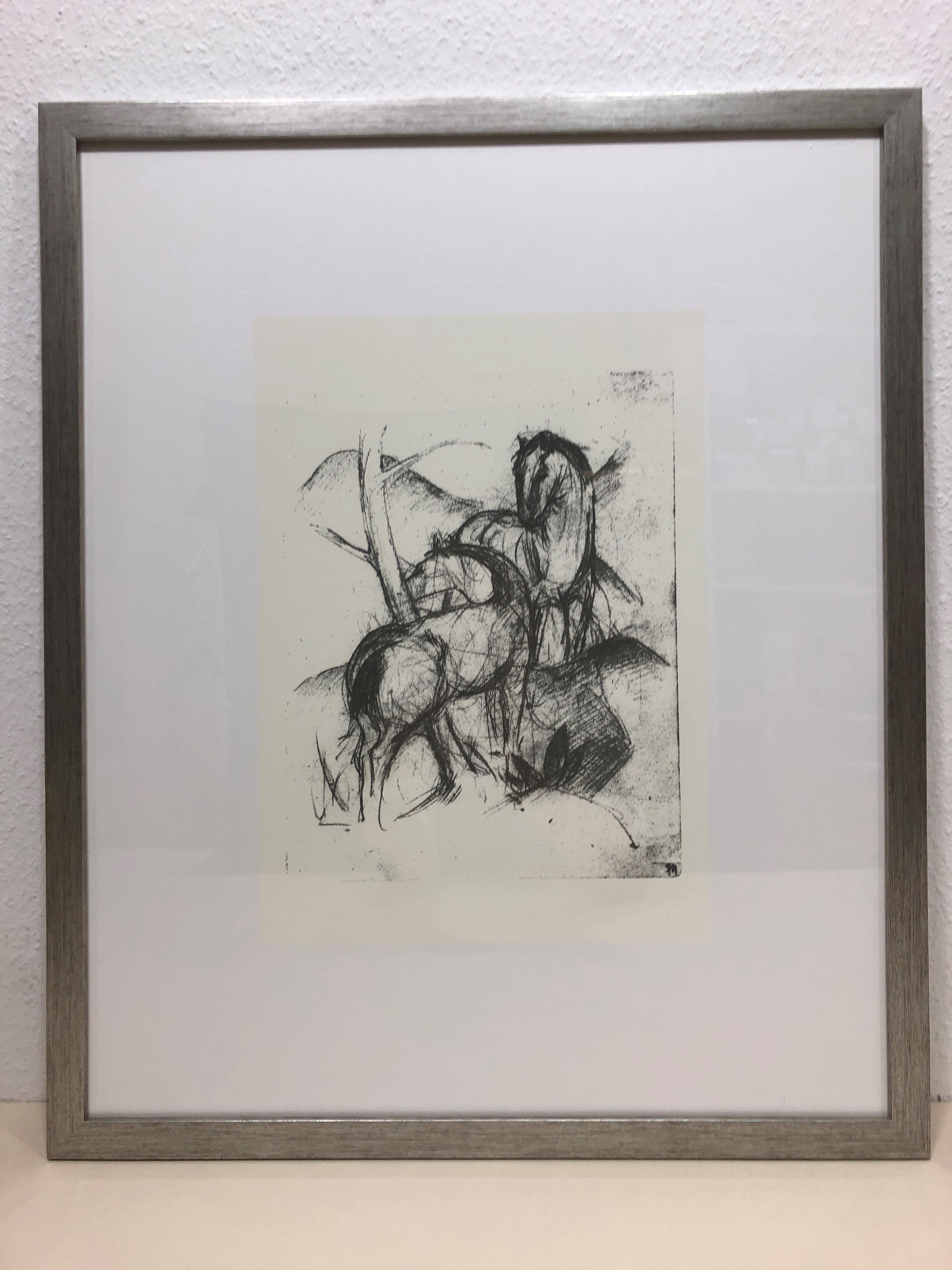 Bild mit Rahmen, Franz Marc, Due Cavalli, Büttenpapier, Holz silber, 20 mm, schwarz gebürstet, Plexiglas (Malerei, Expressionismus, Zeichnung, Pferde, Tiere, figurativ, klassische Moderne, Wohnzimmer, Arztpraxis, Treppenhaus, schwarz-weiß)