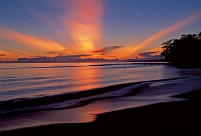 Thomas Marent, Sunrise at beach (Photokunst, Wunschgröße, Fotokunst, Landschaftsfotografie, Landschaften, Meer, Strand, Abendrot)