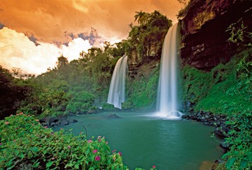 Thomas           Marent          , Waterfall Dos Hermanas (Landschaftsfotografie, Landschaften,  Wasserfall, Weltnaturerbe, Südamerika, Brasilien, Idylle, Wohnzimmer, Badezimmer, Fotokunst, Wunschgröße, bunt)